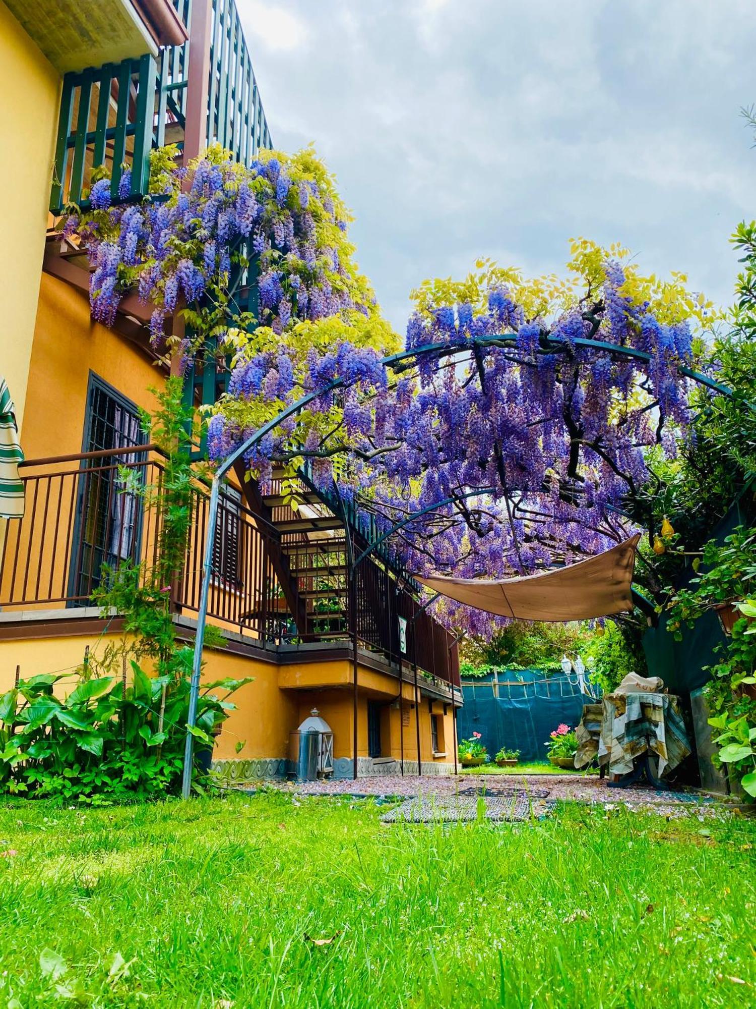 Welcome Traveller Divine Cecile Garda (Verona) Exterior foto