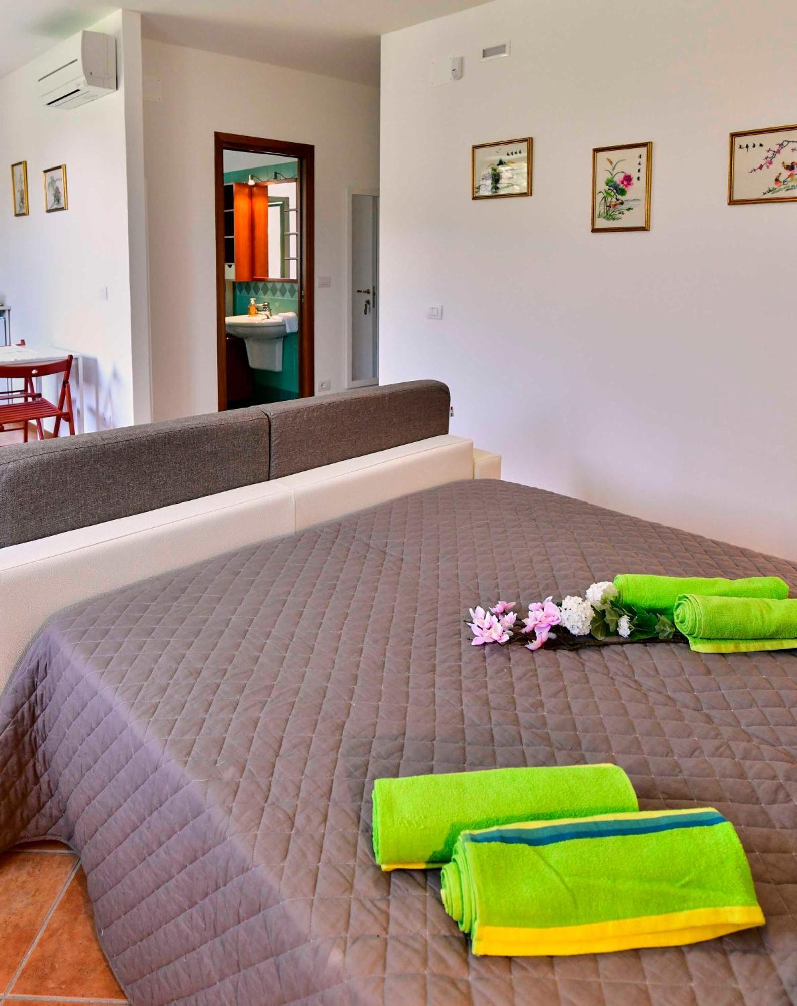 Welcome Traveller Divine Cecile Garda (Verona) Exterior foto