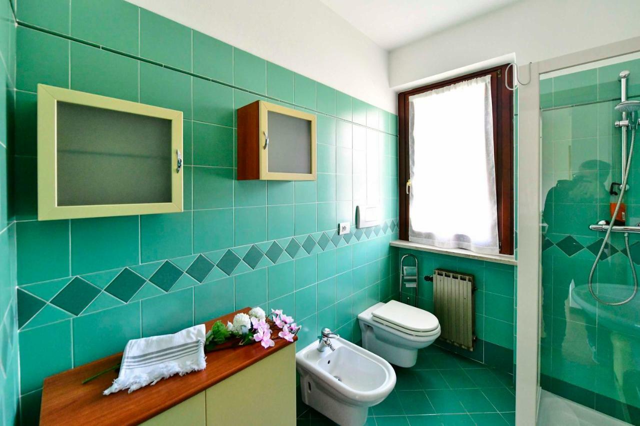 Welcome Traveller Divine Cecile Garda (Verona) Exterior foto