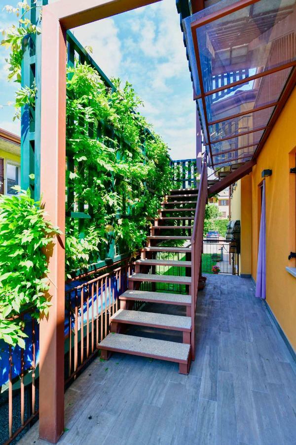 Welcome Traveller Divine Cecile Garda (Verona) Exterior foto